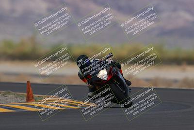 media/Sep-11-2022-SoCal Trackdays (Sun) [[81b7e951af]]/Turn 14 (1130am)/